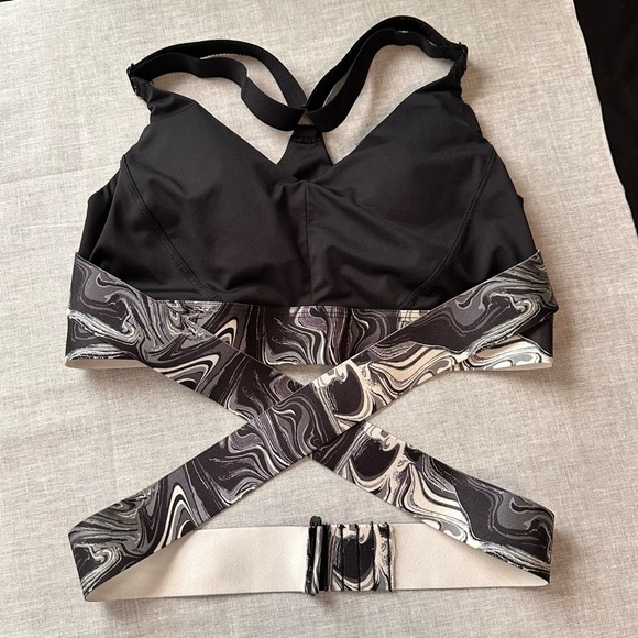 Adore Me Maven Impact Sports Bra with Racerback Design Size Medium - Picture 1 of 3